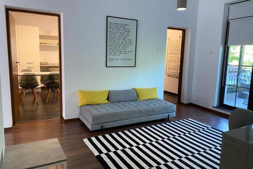 Villa La Tuya Deluxe Iasi